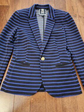Juicy Couture Y2K women's striped blazer in size XS